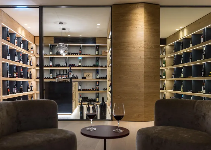 Отель Elisabethhotel Premium Private Retreat- Adults Only Майрхофен